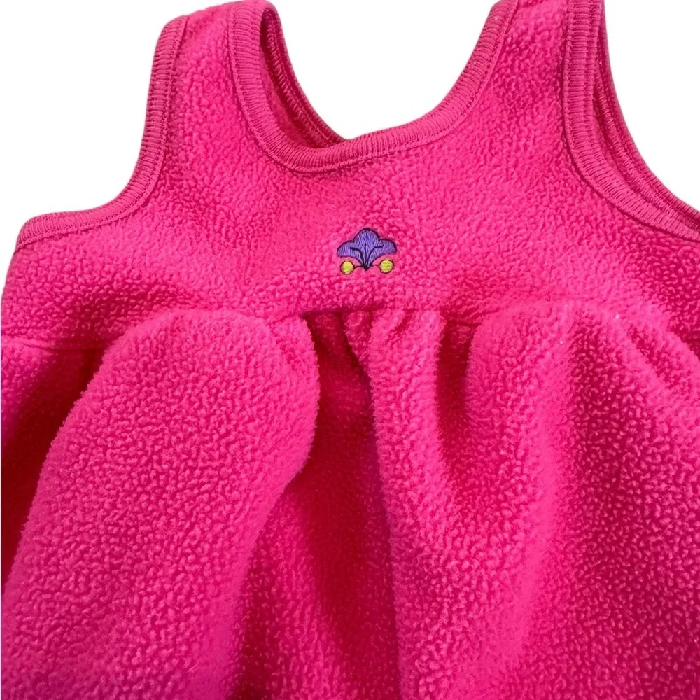 Carter's Pink vintage Baby Girls romper with snaps EUC Size 3-6 months